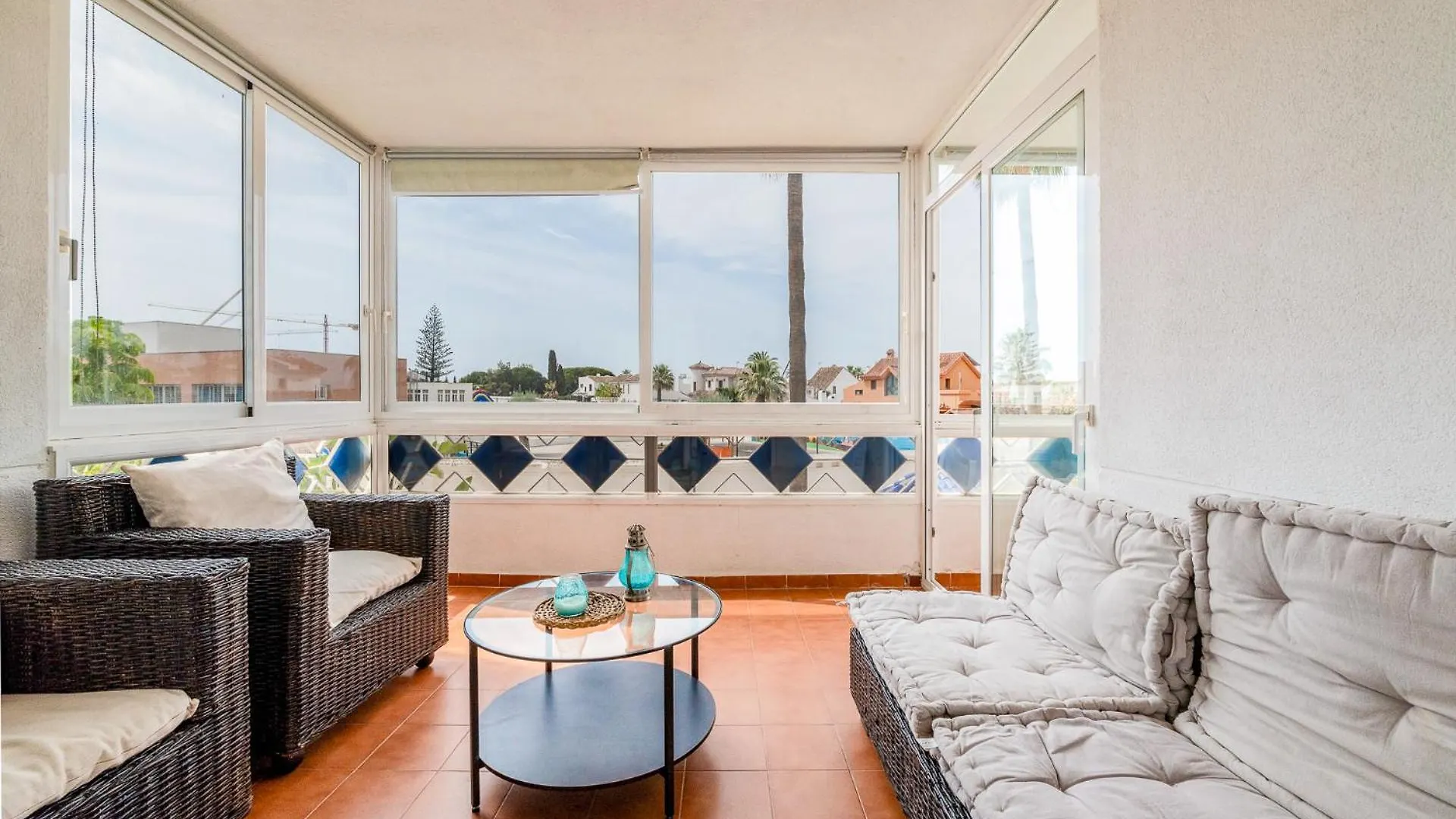 Oleholidays Napoleon 1 Junto A Alicate Playa Marbella Apartment